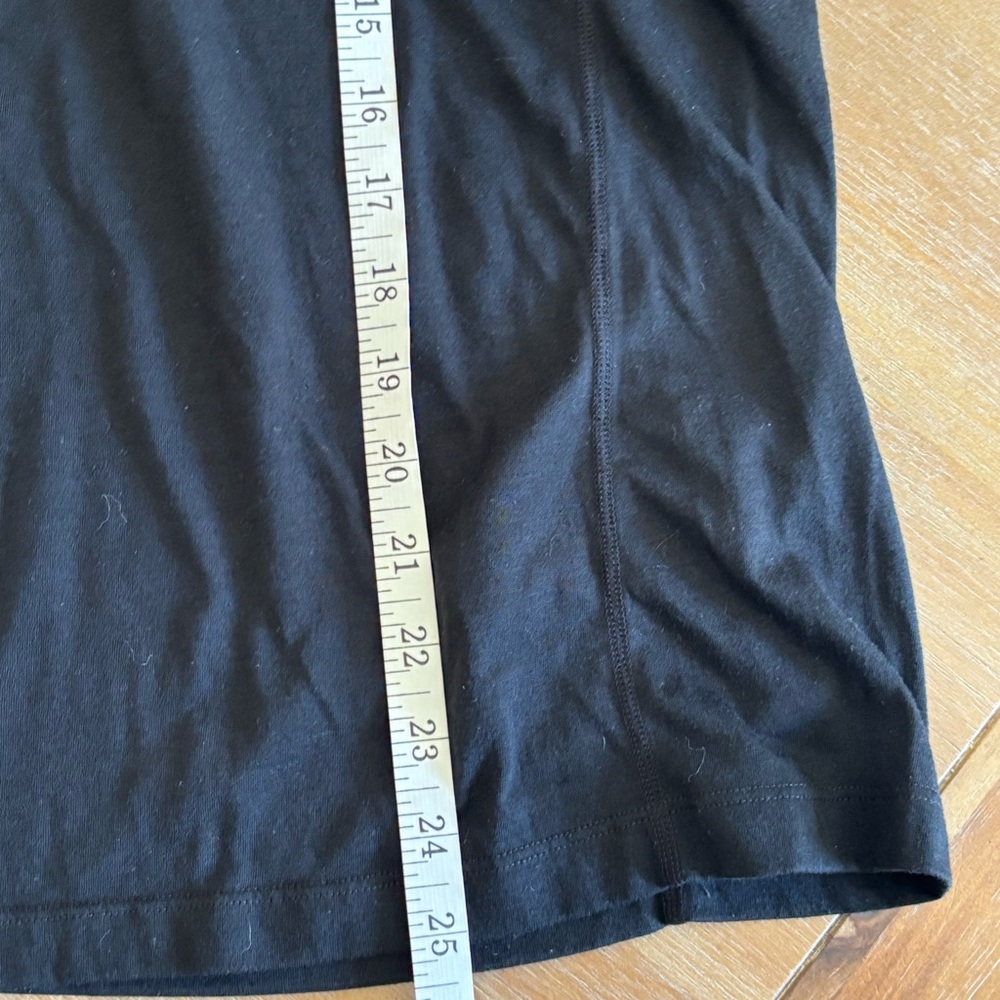 Nike Dri-FIT Women's Colour-Block Stripe Training Tank, Black, Medium - Picture 5 of 9